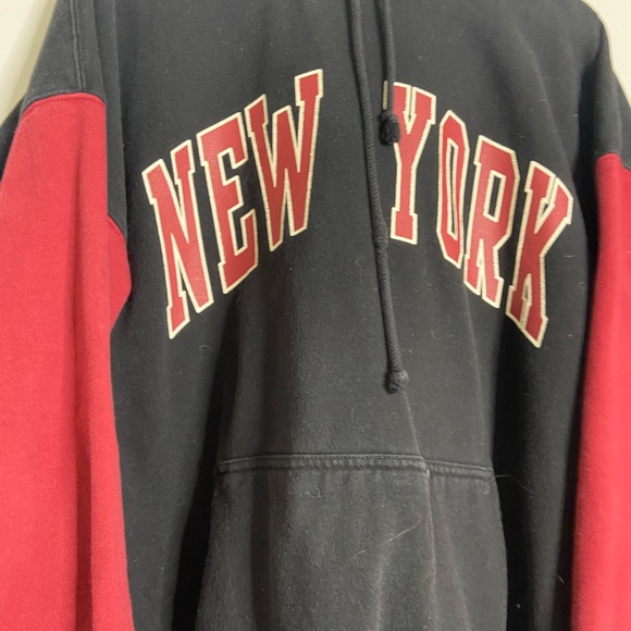 Brandy Melville John galt New York hoodie - Picture 2 of 3